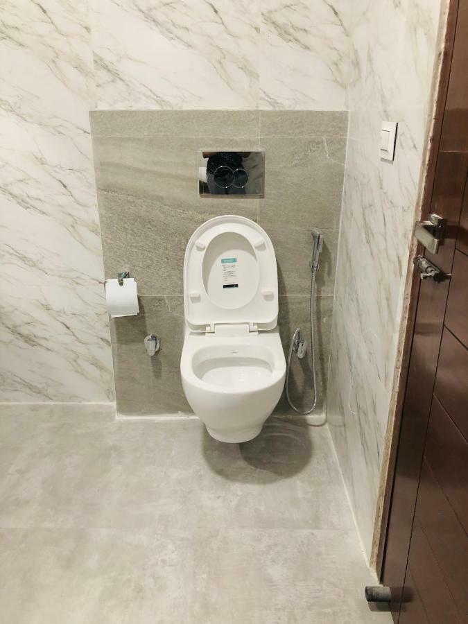 Hotel Ak Suites Patiāla Esterno foto