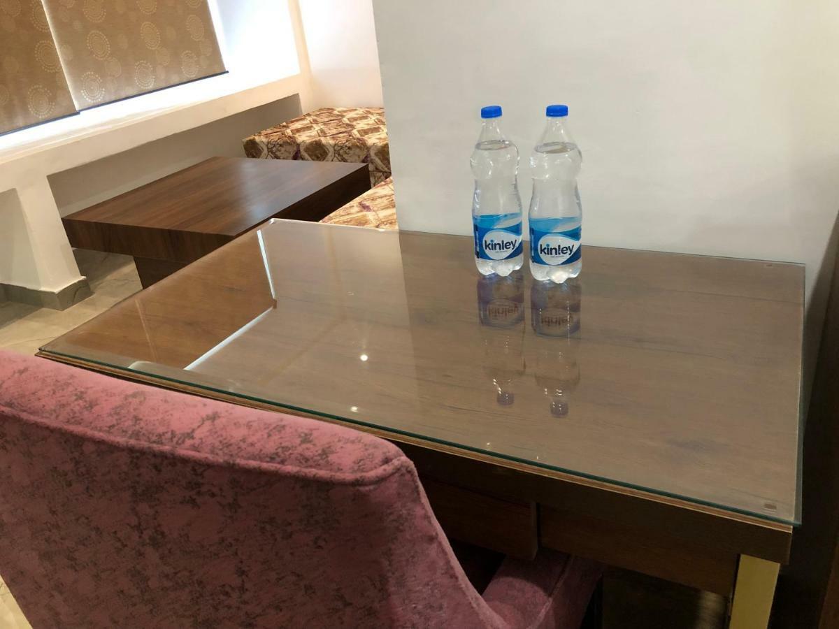 Hotel Ak Suites Patiāla Esterno foto